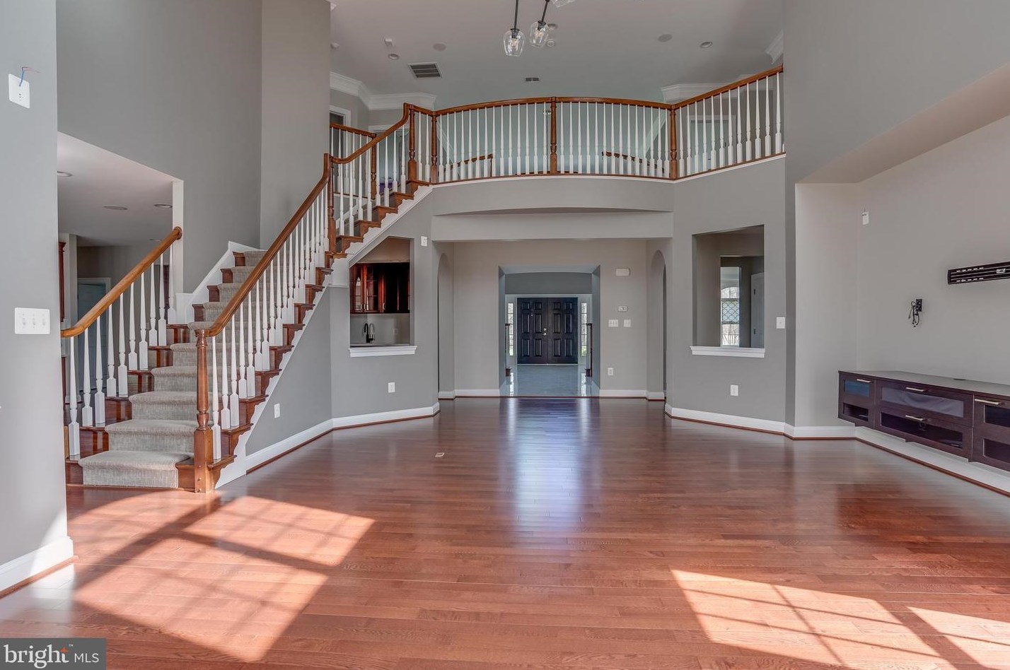22441 Beaverdam Dr, Ashburn VA  20148-7333 exterior