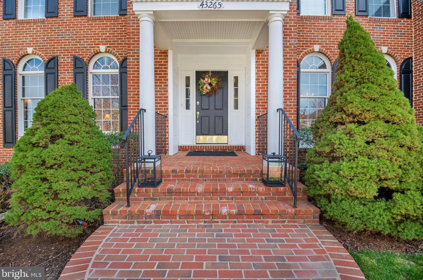 43265 Augustine Pl, Ashburn, VA 20147-5235