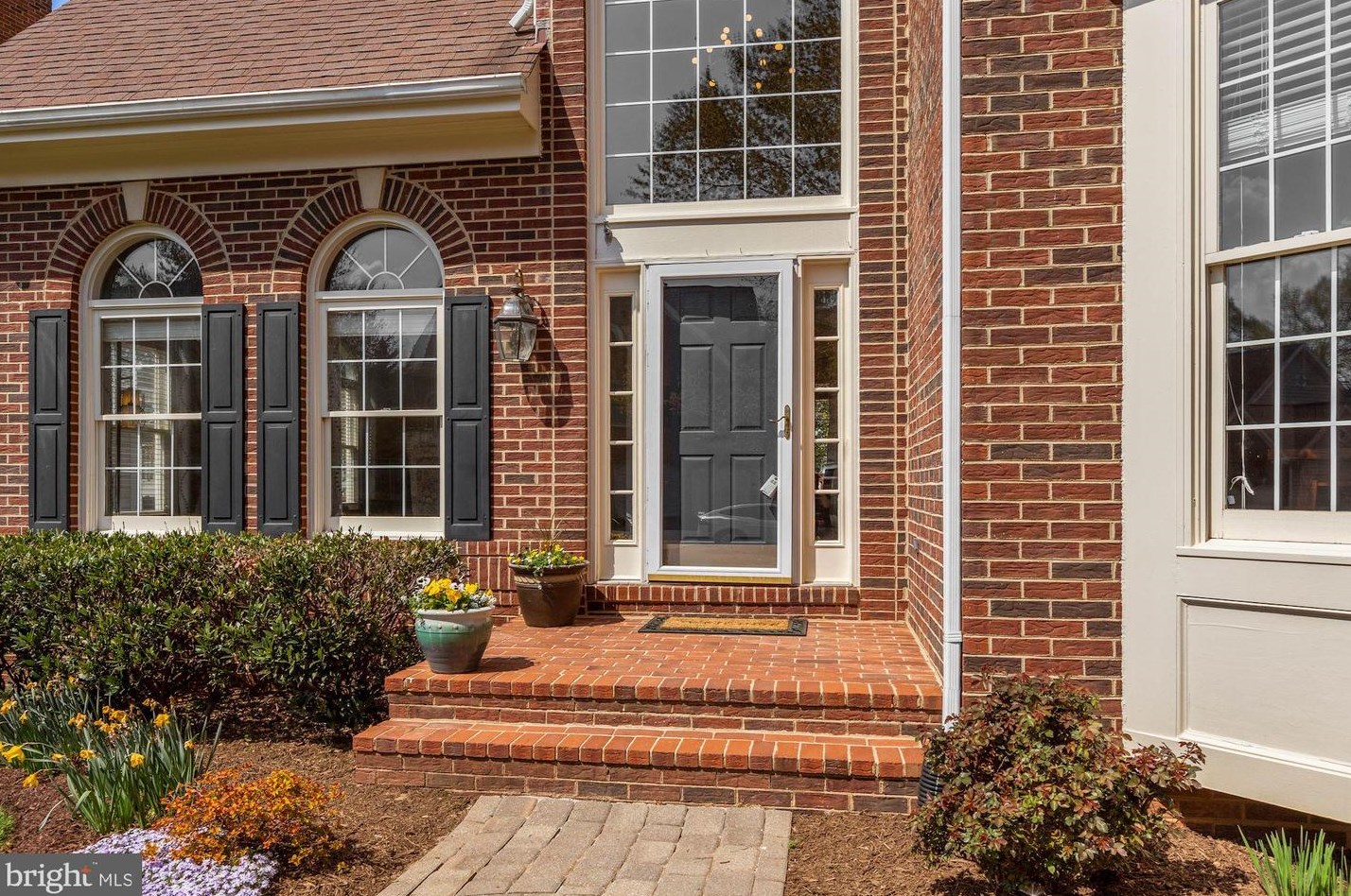 47758 Blockhouse Point Pl, Dulles, VA 20165-7472