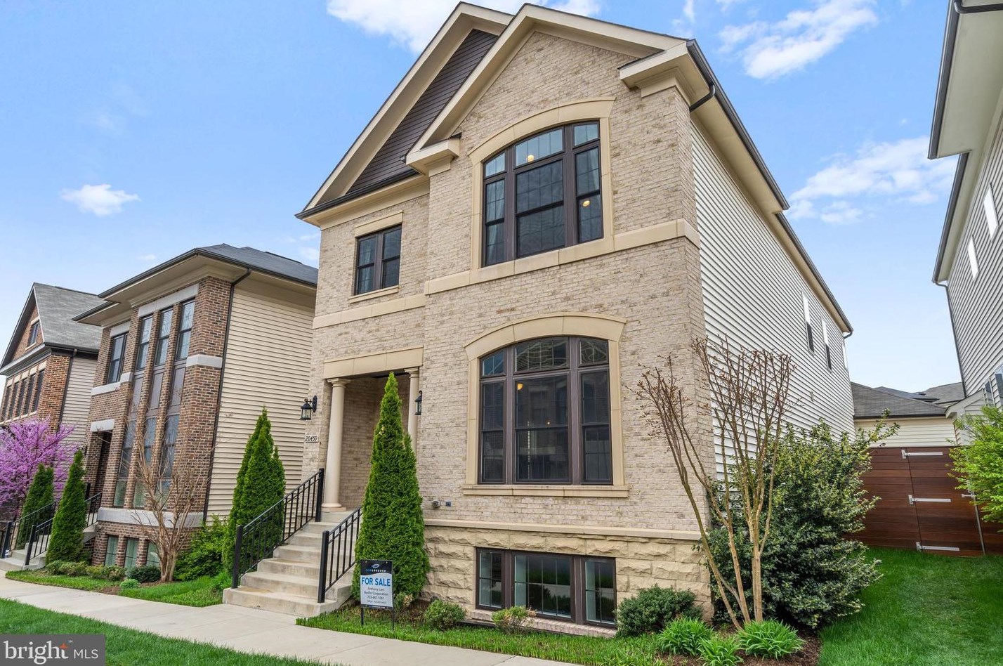 20459 Codman Dr, Ashburn, VA 20147-2540