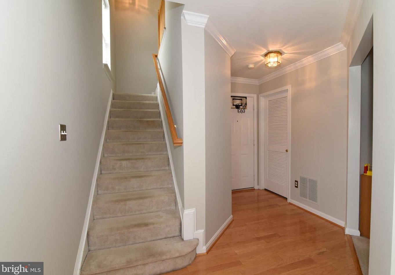 44334 Cornish Ln, Ashburn, VA 20147-6469