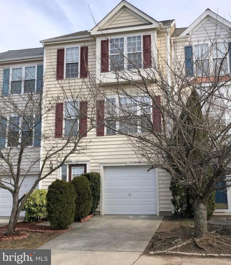 43478 Greenwich Sq, Ashburn VA  20147-4552 exterior