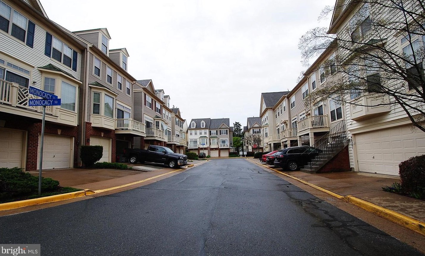 46383 Monocacy Sq, Dulles, VA 20165-7255