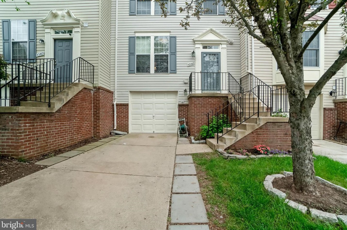 43463 Postrail Sq, Ashburn, VA 20147-4632