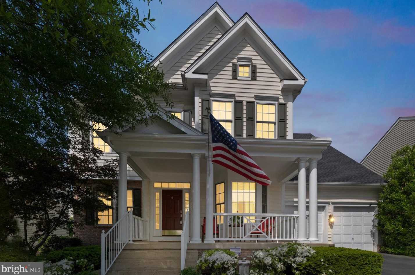 22885 Ashton Woods Dr, Ashburn, VA 20148-6965
