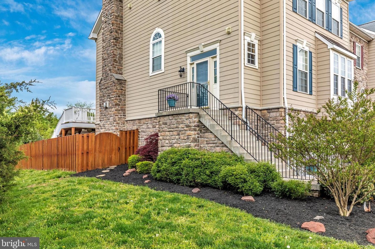 897 Stonefield Square Ne, Leesburg, VA 20176