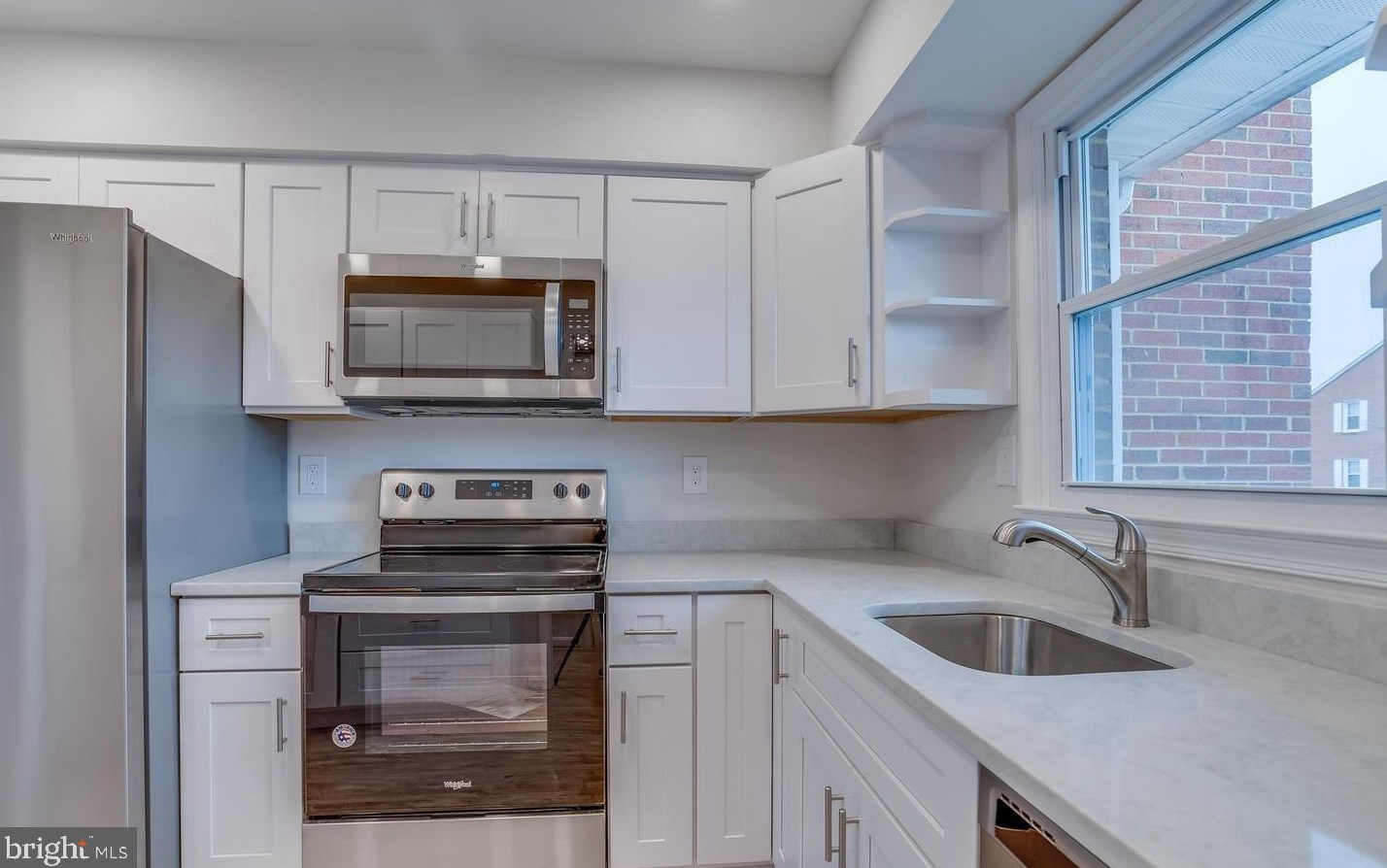 1033 Margate Ct, Dulles, VA 20164
