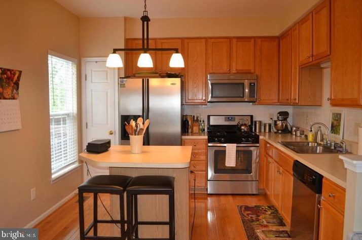 45687 Paddington Station Ter, Dulles, VA 20166-9251