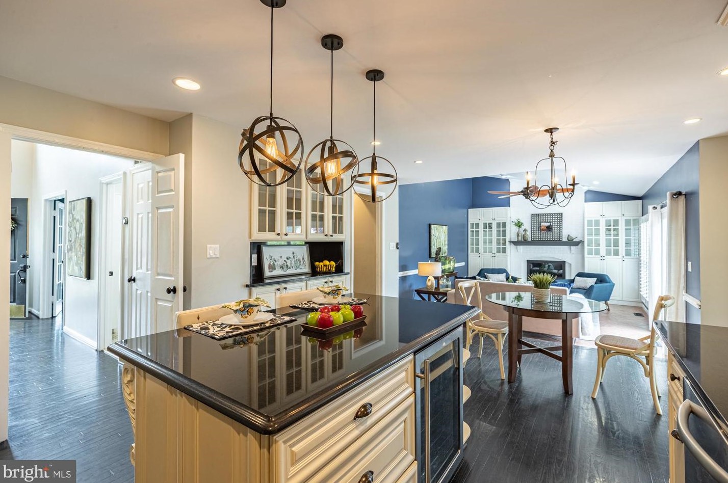 43301 Dovetail Pl, Ashburn, VA 20147-5311