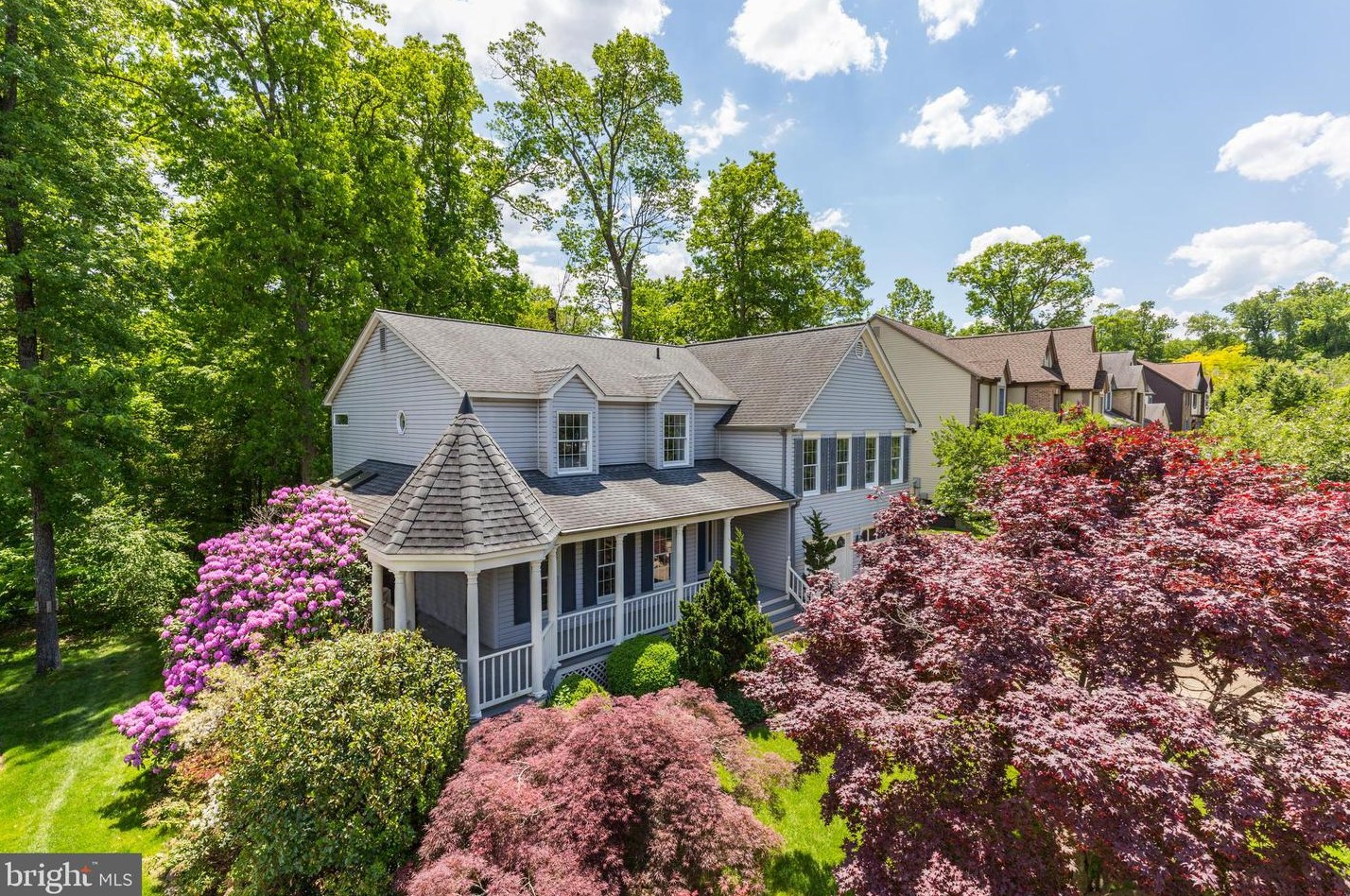 31 Rutherford Cir, Dulles, VA 20165-6221