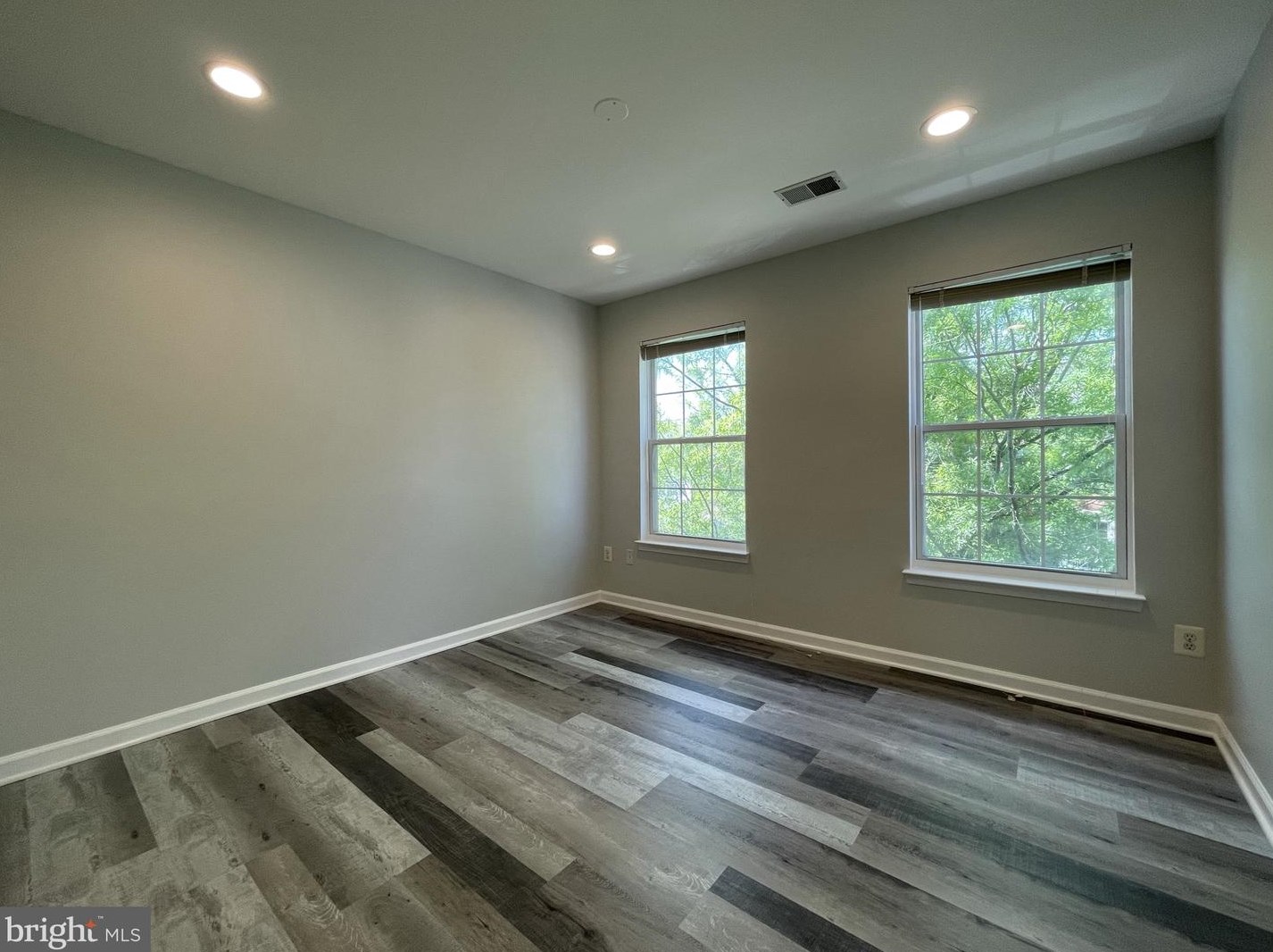 47327 Sterdley Falls Ter, Dulles VA  20165-2473 exterior