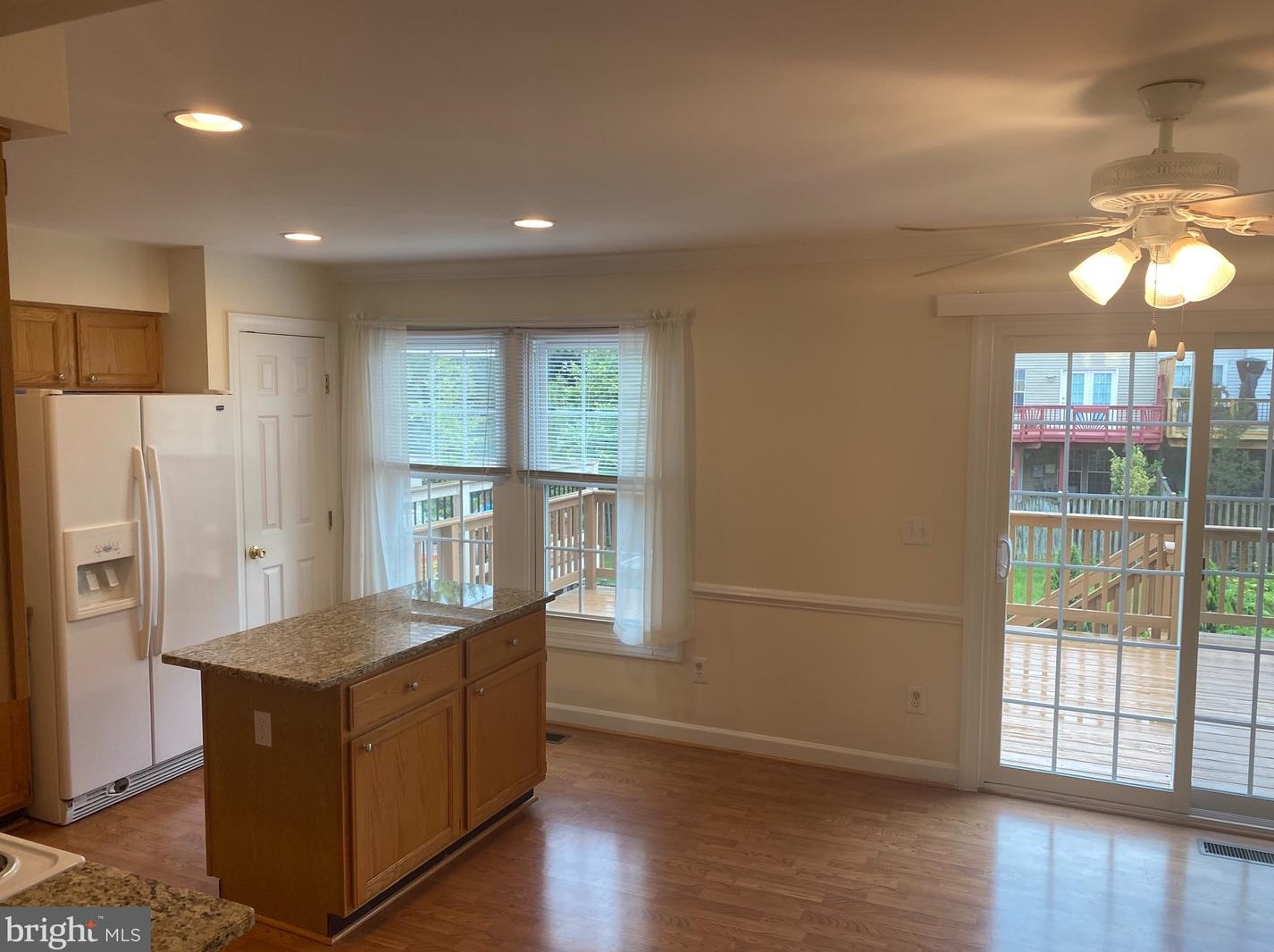 46575 Riverwood Ter, Dulles VA  20165-7215 exterior