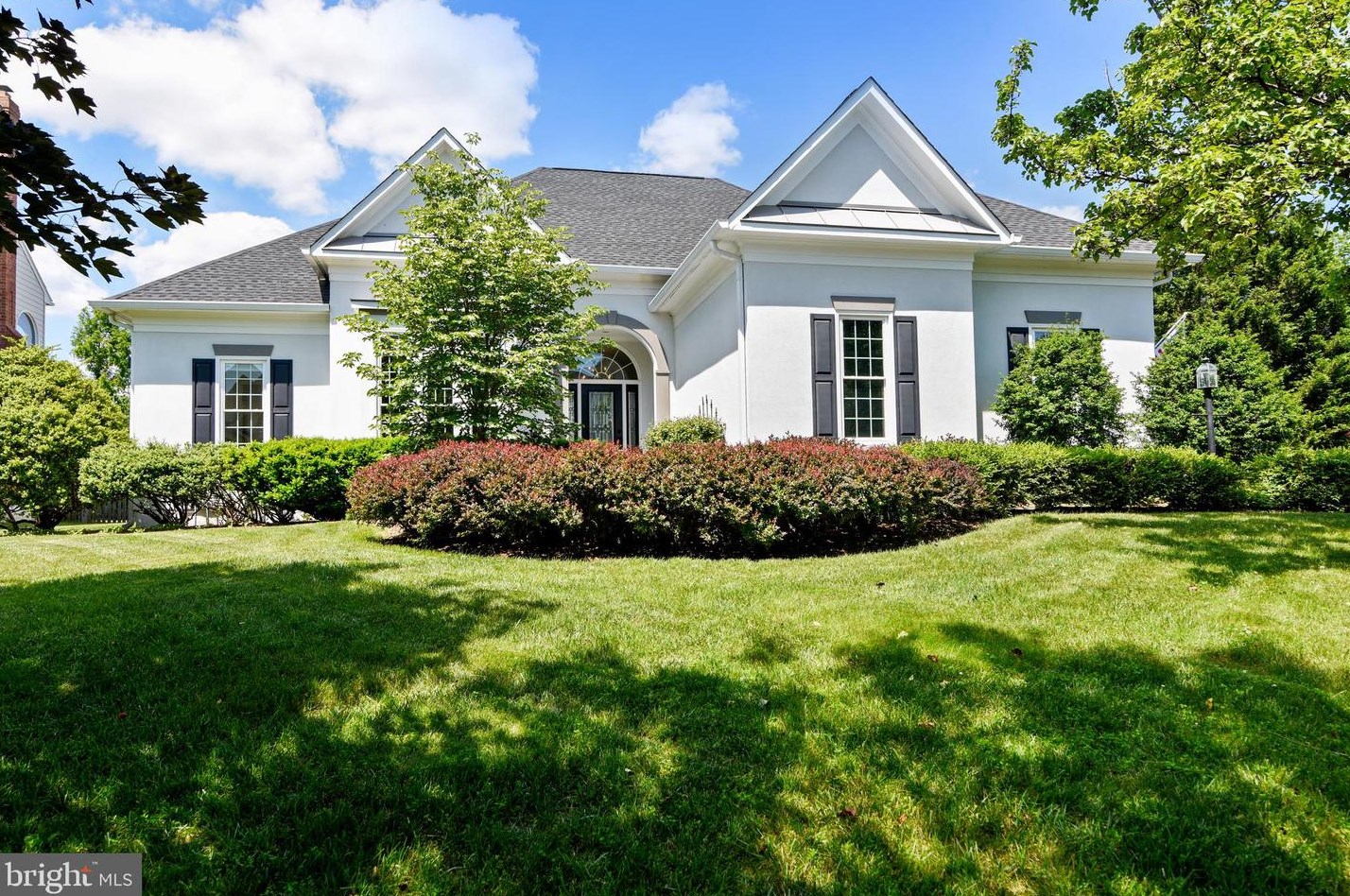 21870 Hyde Park Dr, Ashburn, VA 20147-6908