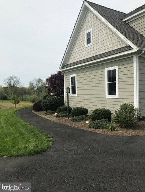 15541 Whispering Knoll Ct, Purcellville, VA 20132