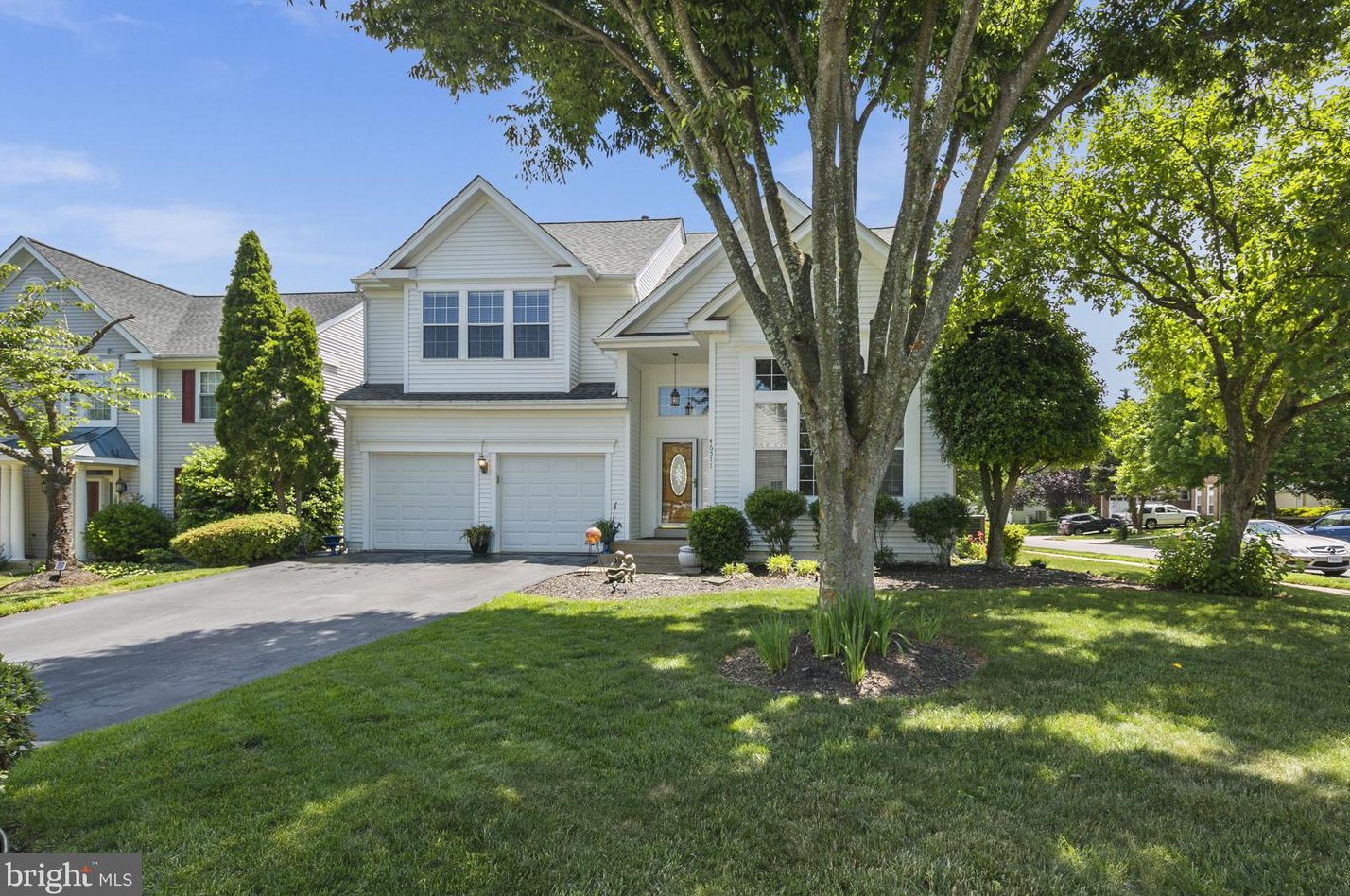 46571 Hollymead Pl, Dulles, VA 20165-6419