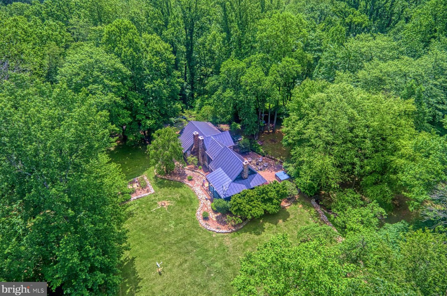 38224 Stevens Rd, Lovettsville, VA 20180