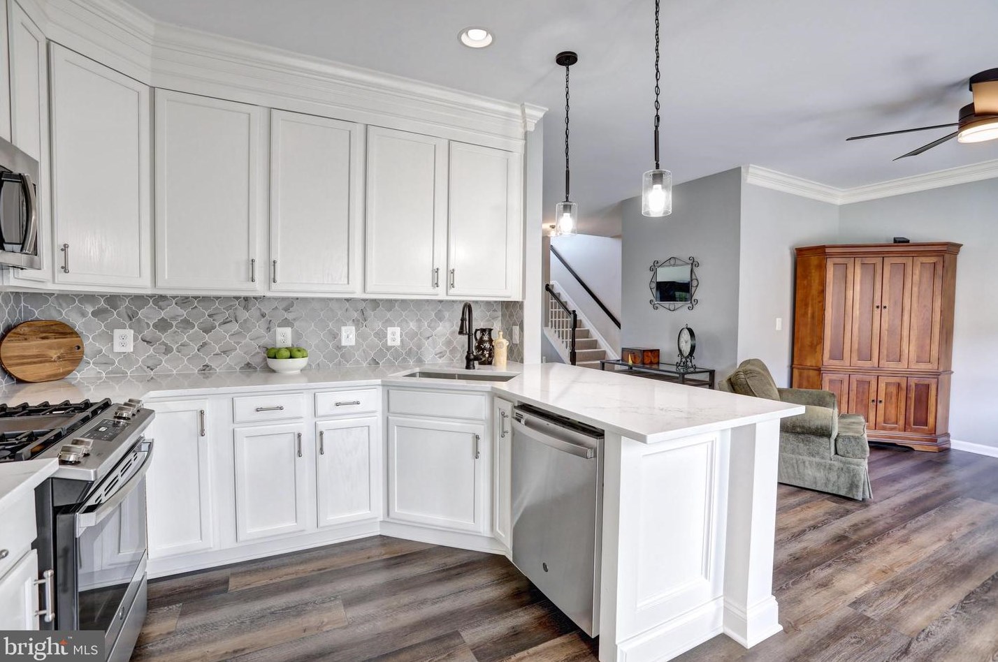 42234 Terrazzo Ter, Stone Ridge, VA 20105-2959