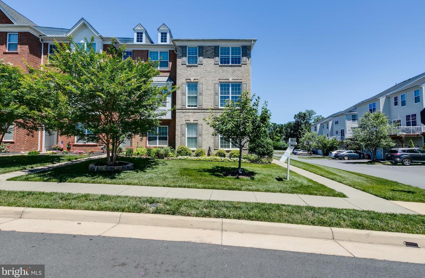 43206 Whelplehill Ter, Ashburn, VA 20148-7060