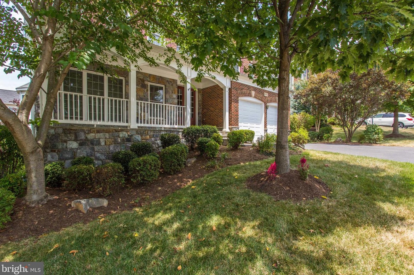 42068 Foley Headwaters St, Stone Ridge, VA 20105-2651