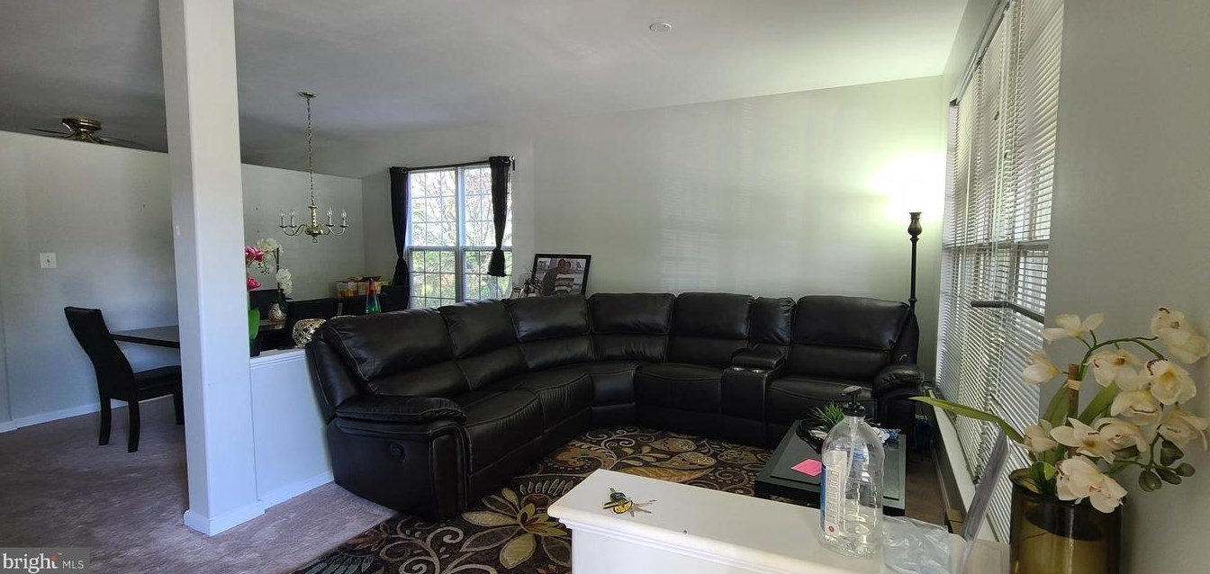 22573 Maison Carree Sq, Ashburn, VA 20148