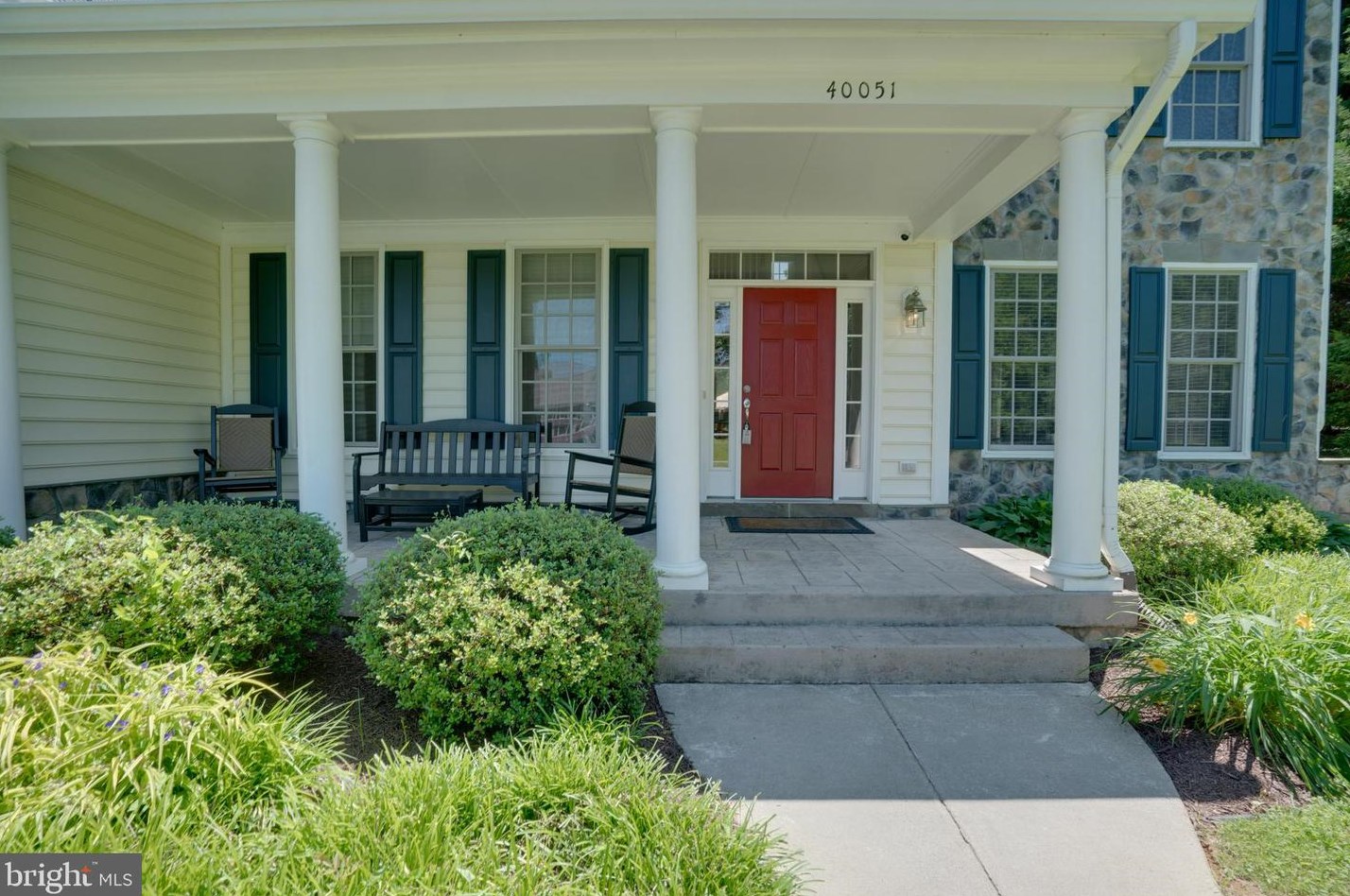 40051 Glenmore Ct, Paeonian Springs, VA 20129-1752