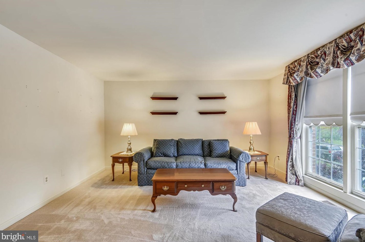 46596 Broadspear Ter, Dulles, VA 20165-6460