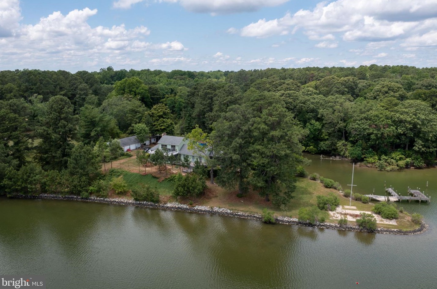 1121 Level Green Rd, Lancaster, VA 22503
