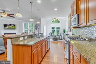 85 Pleasants Ln, Kilmarnock, VA 22482 - Photo 16