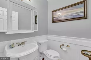 85 Pleasants Ln, Kilmarnock, VA 22482 - Photo 22