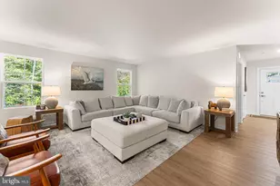 289 Pleasants Ln, Kilmarnock, VA 22482 - Photo 16