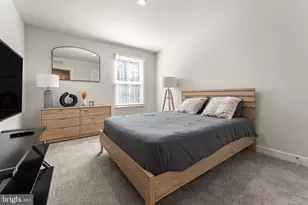 289 Pleasants Ln, Kilmarnock, VA 22482 - Photo 10