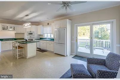 602 Cedar Pointe Drive, Weems, VA 22576 - Photo 12