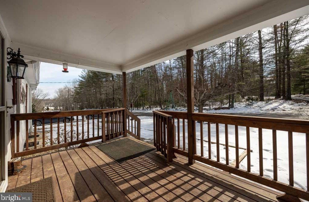 2585 Hoover Rd, Culpeper, VA 22722-2204