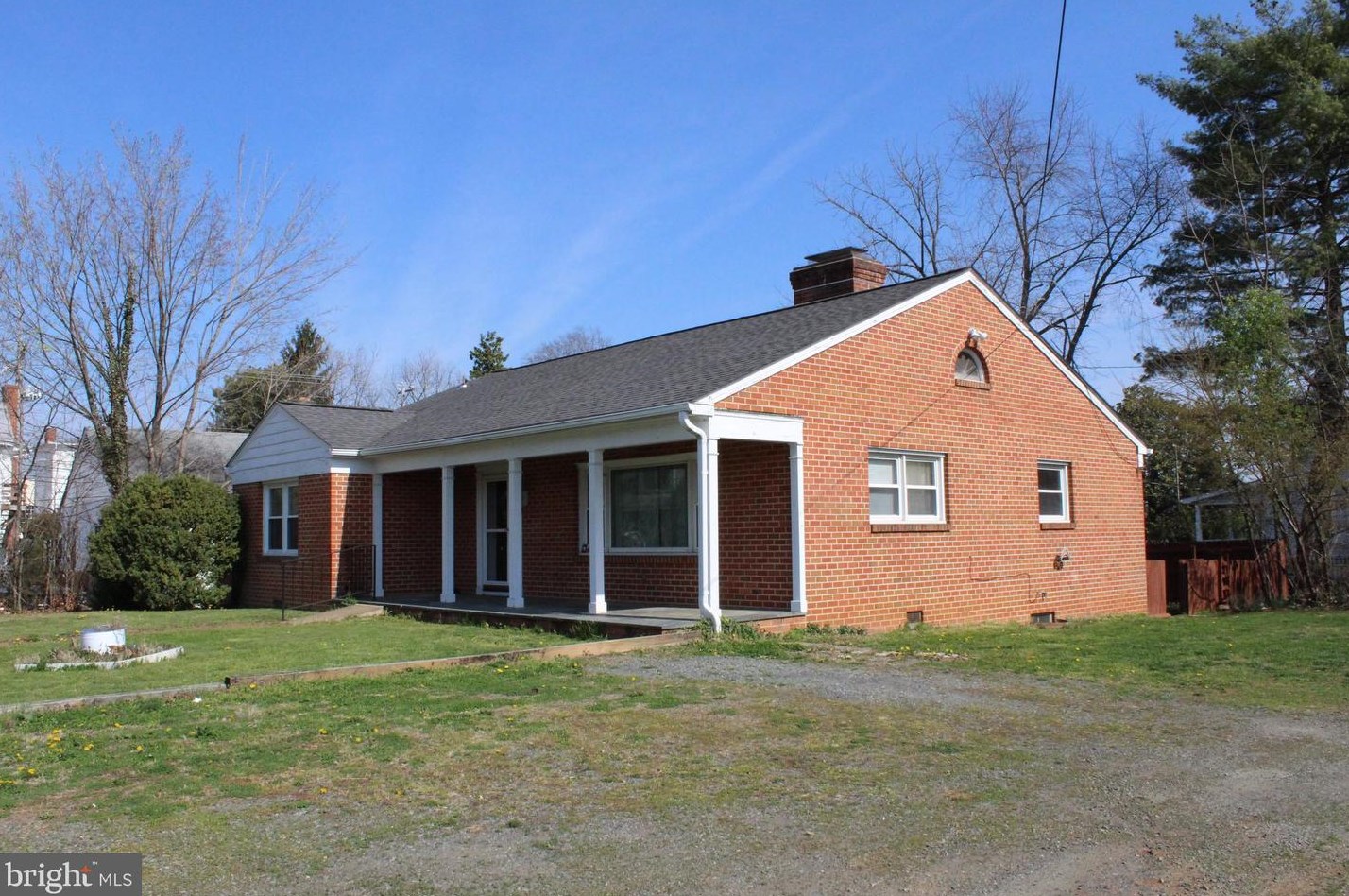 115 Washington St, Madison, VA 22727