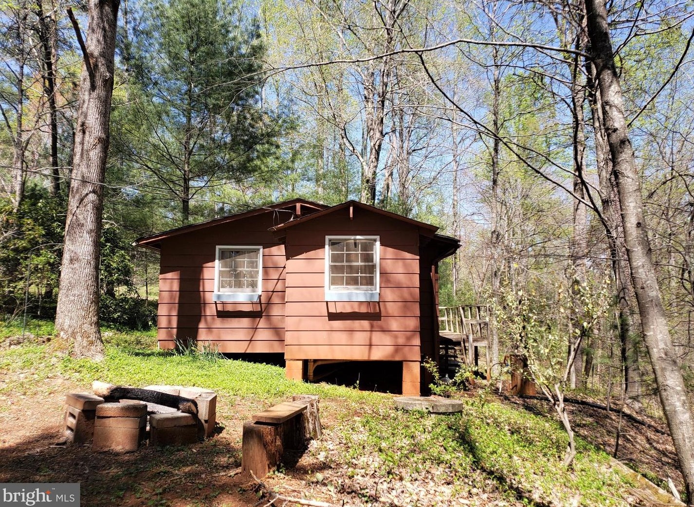 258 Laurel Dr, Madison, VA 22727