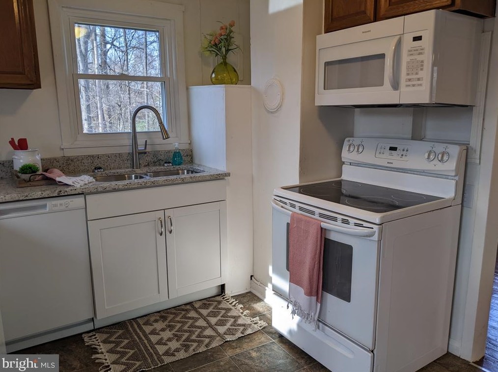 1183 Good Hope Church Rd, Aroda, VA 22709-0920