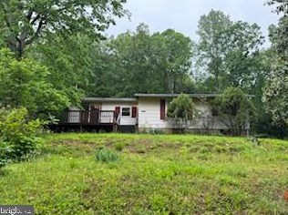 2215 Hoover Rd, Culpeper, VA 22722-2225