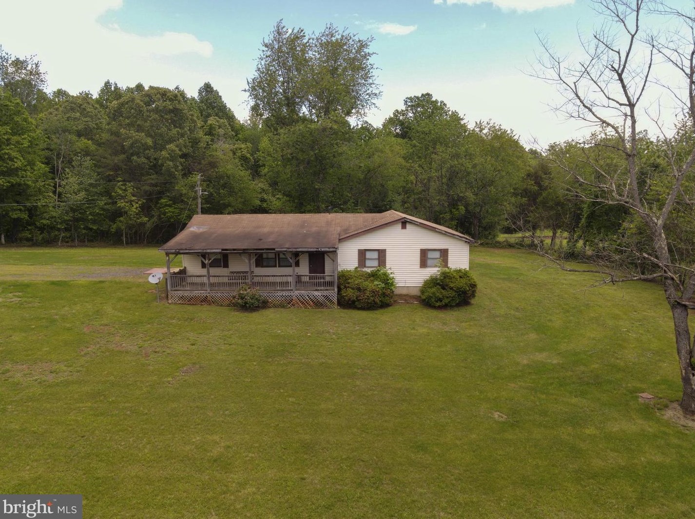 561 Pullen Ln, Culpeper, VA 22735-3512