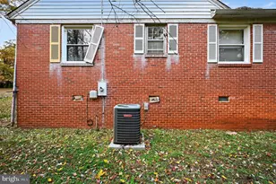 714 Robertson St, Chase City, VA 23924 - Photo 26