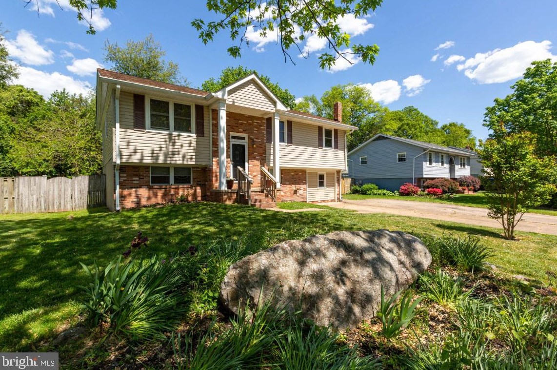 10005 Nanette Dr, Manassas, VA 20110-6115