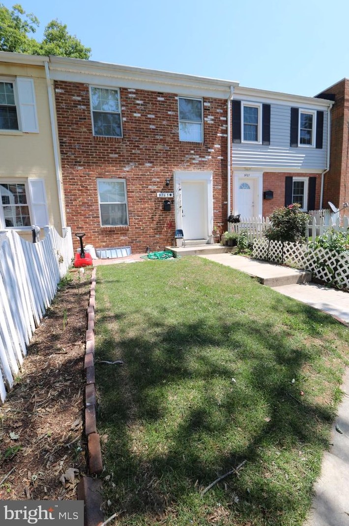 9705 Beech Pl, Manassas, VA 20110-5913