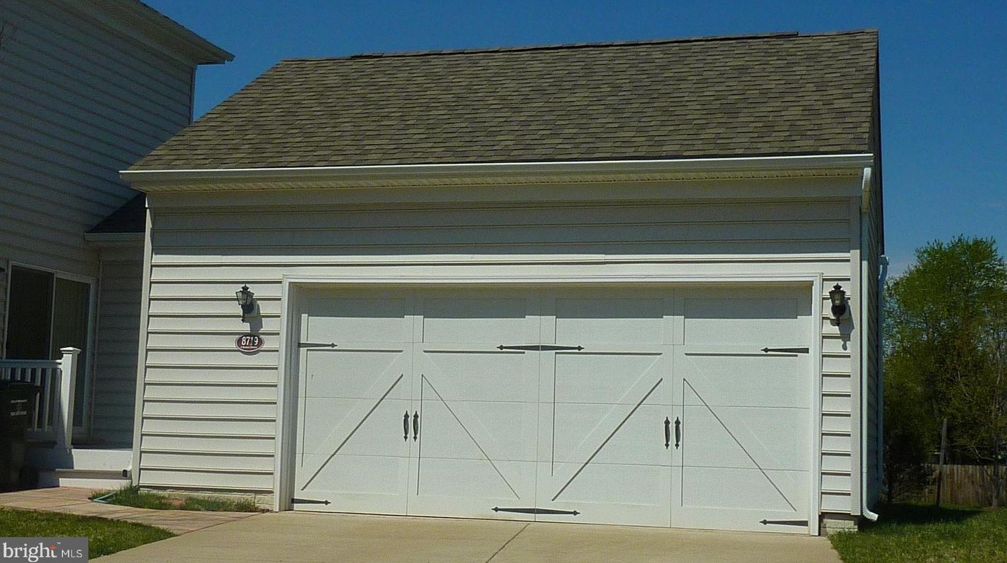 8719 Libeau Dr, Manassas, VA 20110-2129