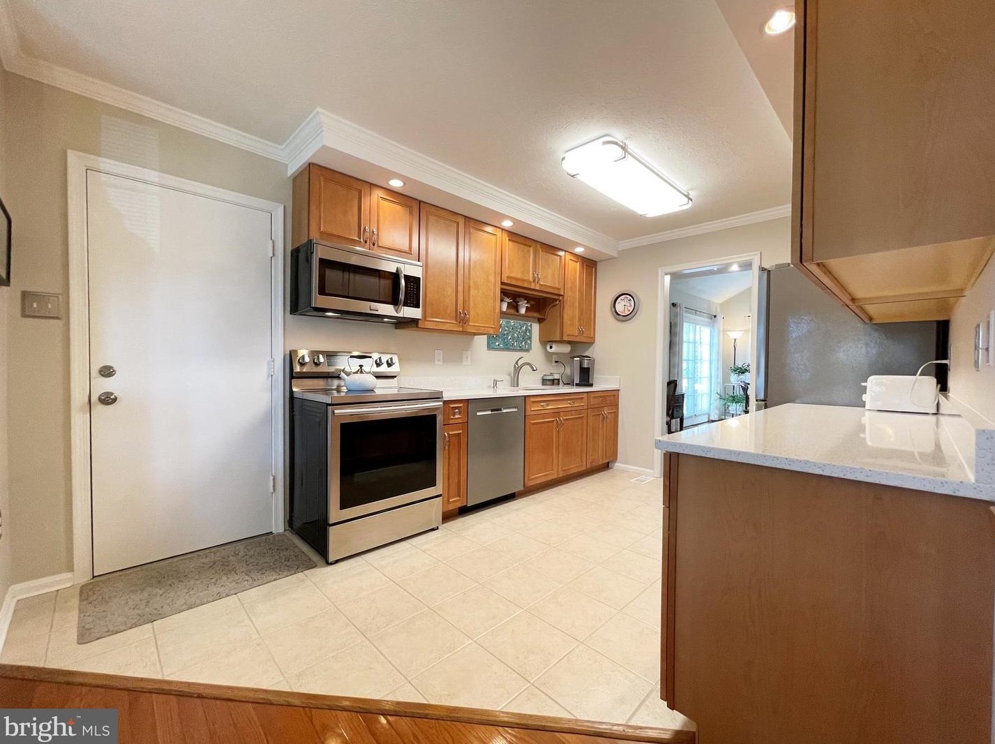 9531 Harvest Pl, Manassas, VA 20110-6067