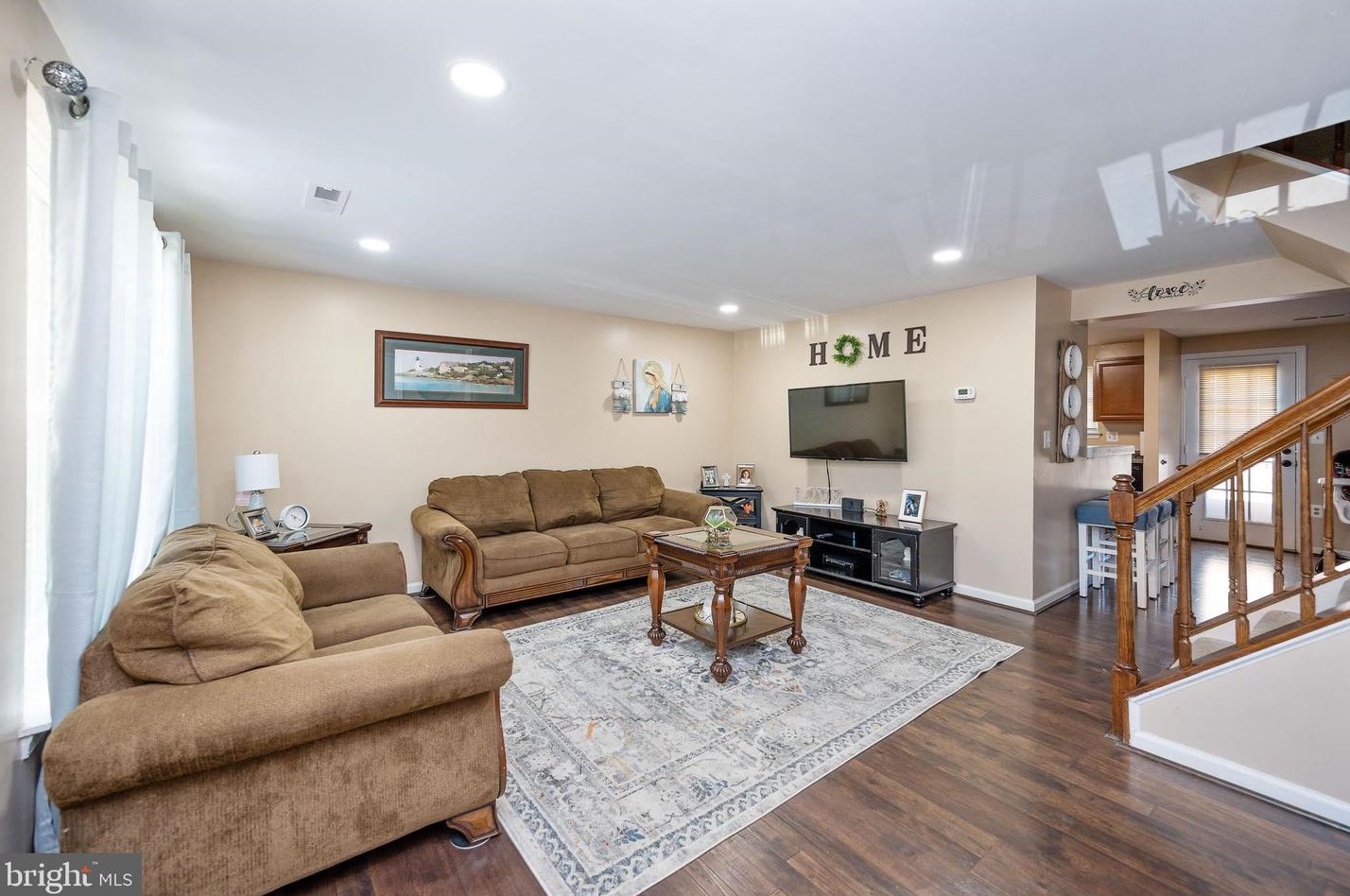 8305 Georgian Ct, Manassas, VA 20110-4560