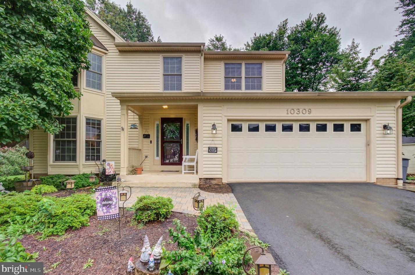 10309 Cedar Ridge Dr, Manassas VA  20110-6623 exterior