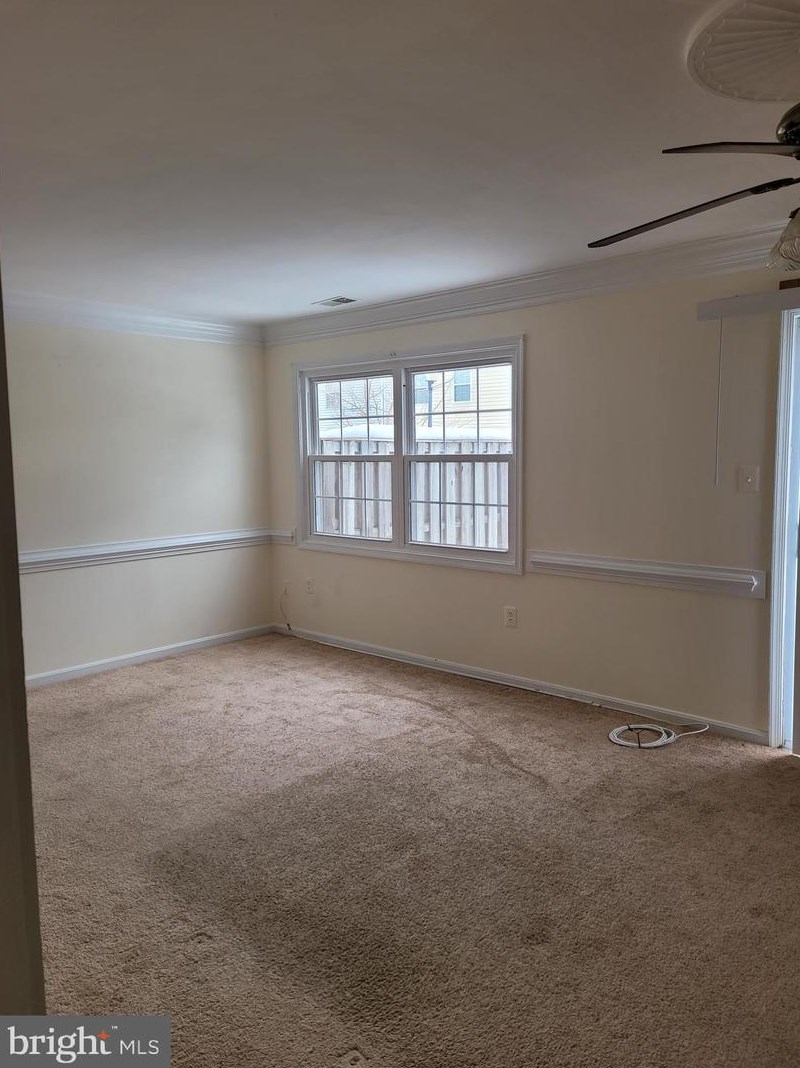 9002 Whispering Pine Ct, Manassas VA  20110-4893 exterior