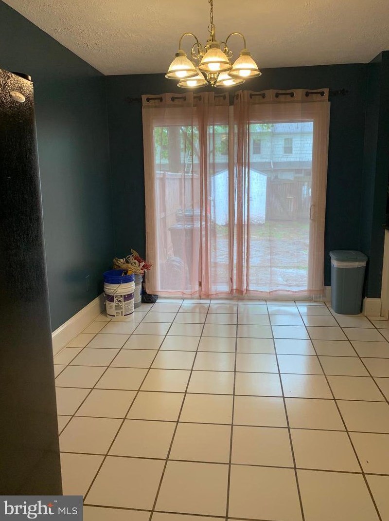 9721 Pickett Ln, Manassas, VA 20110-5907