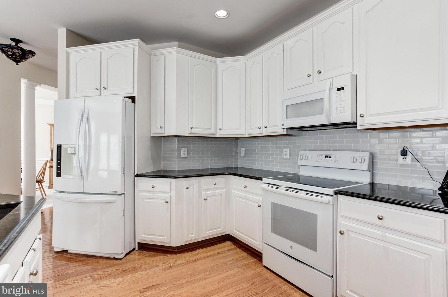 9434 Stilson Dr, Manassas VA  20110-8317 exterior