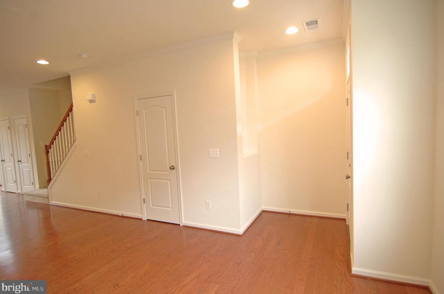 8931 Quarry Rd, Manassas, VA 20110