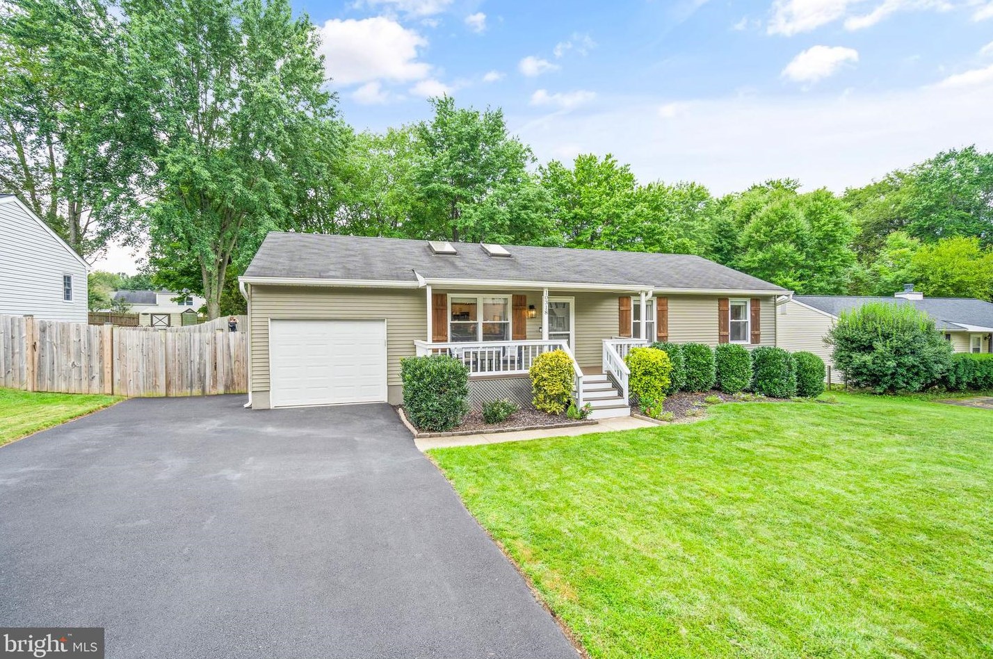 10318 Poe Dr, Manassas, VA 20110-6146